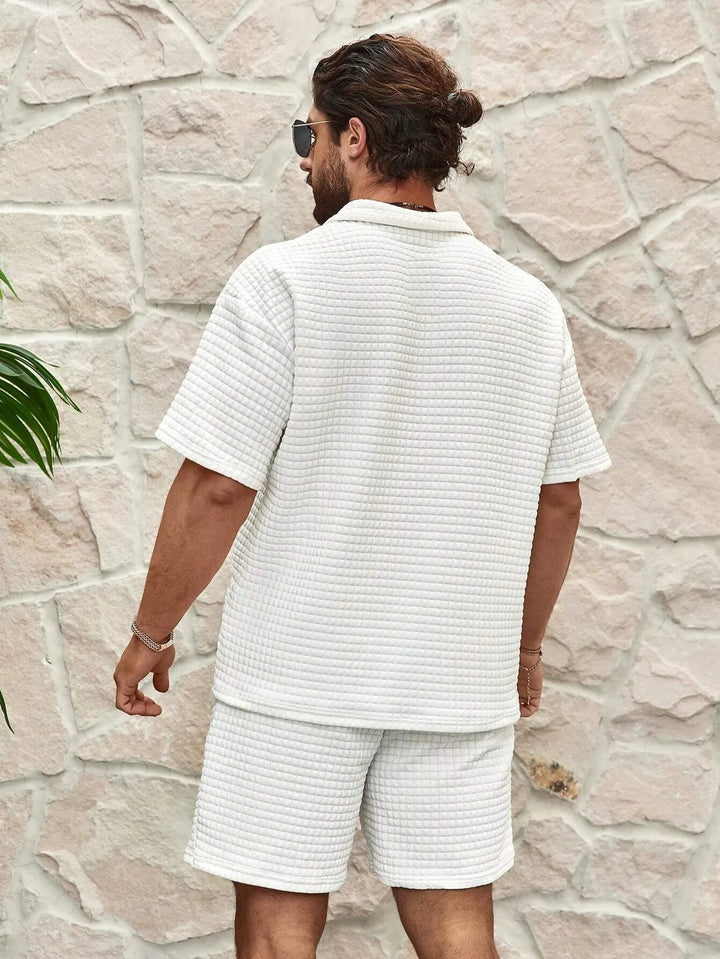 Heren zomer outfit tweedelige set met korte broek en polo in casual stijl