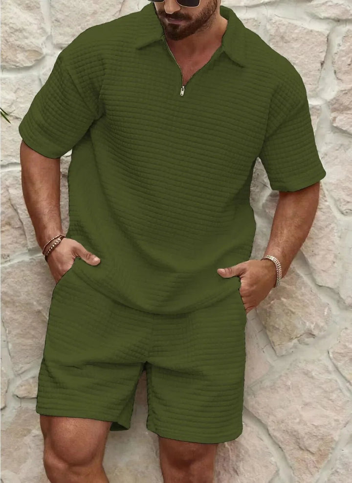 Trendy tweedeilig heren zomer setje met korte broek en polo voor warme dagen