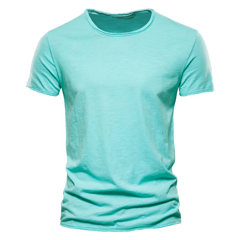Essentieel heren t-shirt: ademend, kreukvrij met korte mouw. Een must-have voor elke casual garderobe.