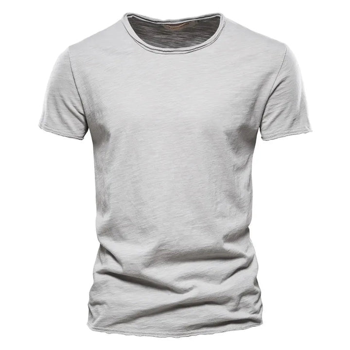 Heren t-shirt met ronde hals en korte mouw. Ademend, kreukvrij en comfortabel voor dagelijkse casual mode.