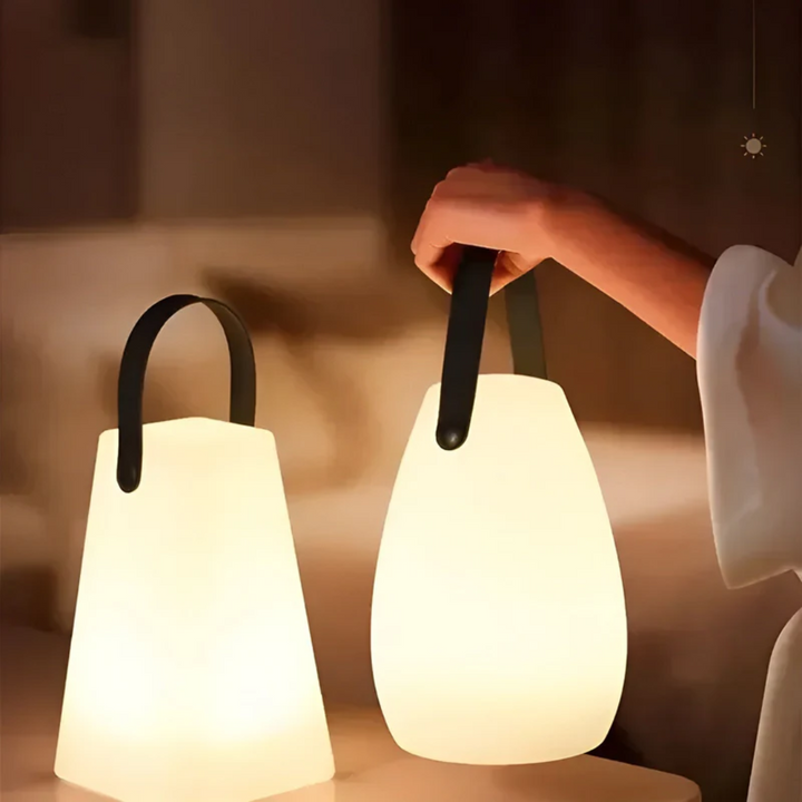 Draagbare waterdichte draadloze tafellamp voor sfeerverlichting in de tuin