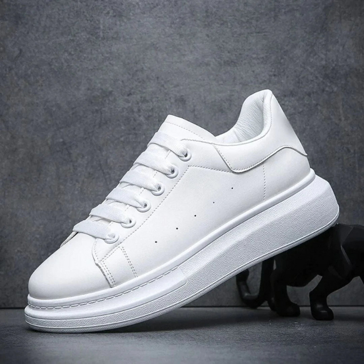 Lage heren sneakers in wit, casual schoenen met urban design voor optimaal dagelijks comfort