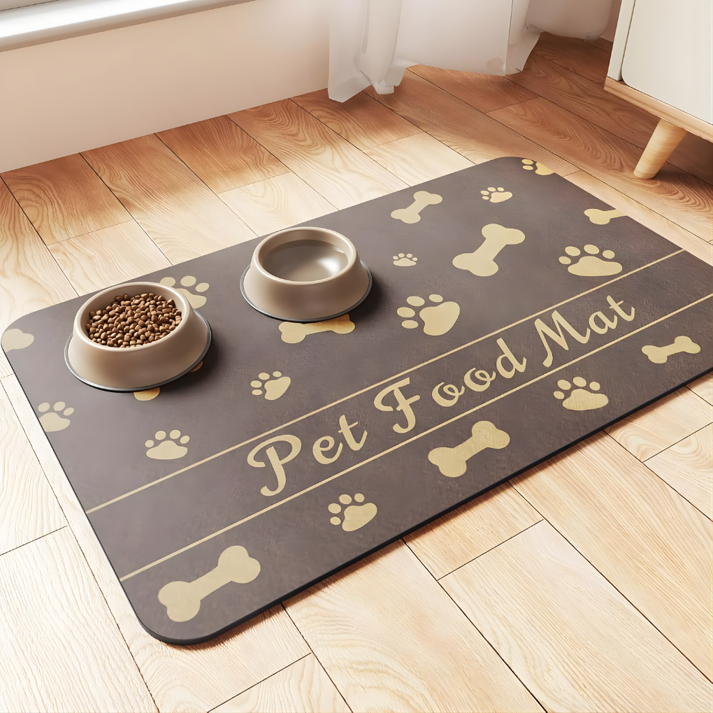Hoogwaardige waterbak mat voor honden en katten, antislip en absorberend. Houdt uw huis schoon en droog.
