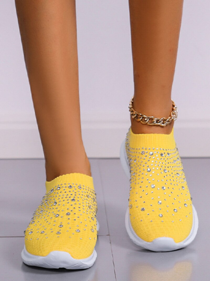 Veelzijdige ademende dames sneakers, perfect voor sport, werk of vrije tijd.