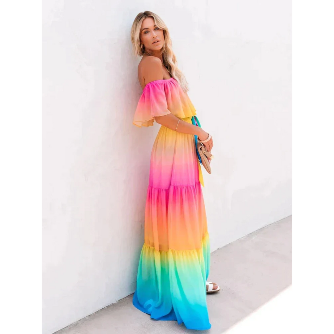Alisha multicolor dames zomerjurk met flatterende pasvorm, perfect voor een casual of feestelijke zomerlook.