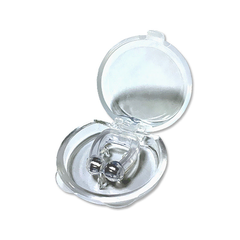 Unisex antisnurk neusclip voor optimale ademhaling en stille nachten, bevordert slaapcomfort.