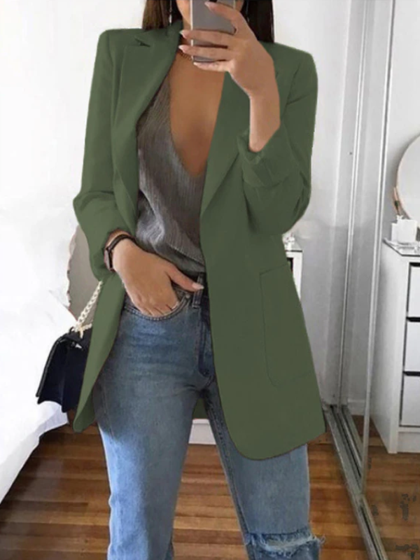 Klassieke blauwe Slim-Fit Blazer Katie, een veelzijdige aanvulling op elke garderobe.