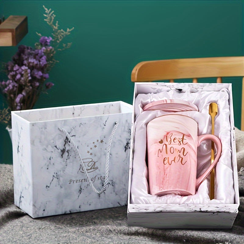 Luxe roze marmeren mokset met gouden opdruk in geschenkverpakking