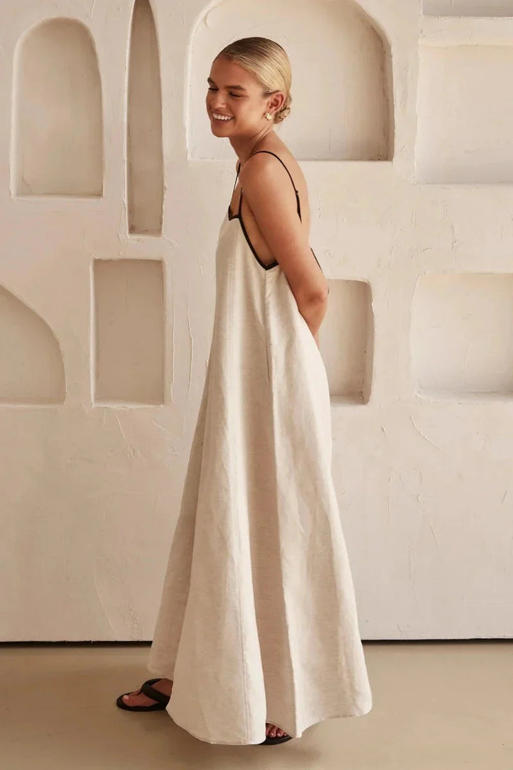 Casual boho maxi jurk voor dames, beige, mouwloos, in comfortabele linnenlook.
