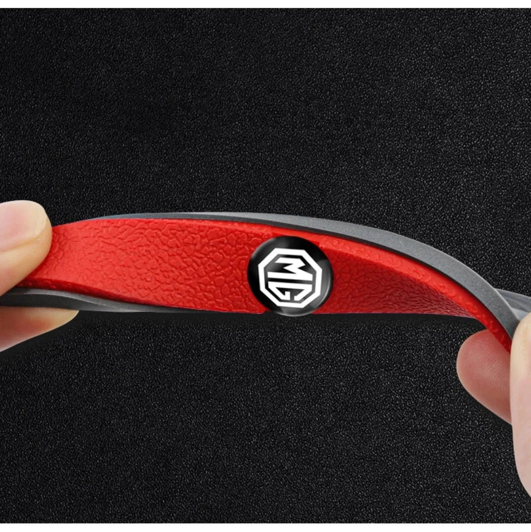 Flexibele stootstrips voor autodeuren en bumpers, eenvoudig te bevestigen auto accessoires.