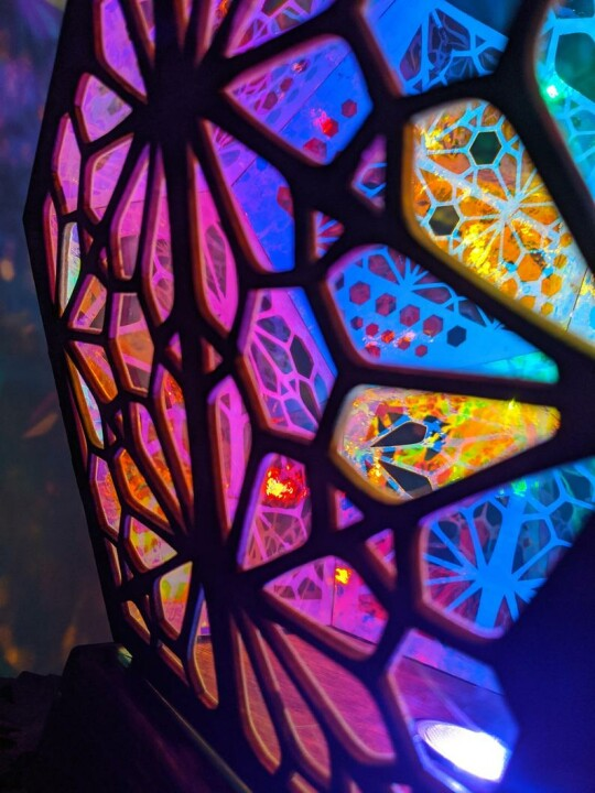 Boheemse diamant LED sfeerlamp, prachtige lichteffecten creëren een magische sterrenprojector sfeer.