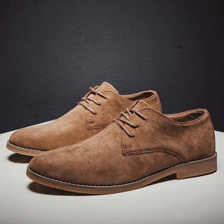 Bruine suède Sebastian Oxford veterschoenen voor heren, klassiek en comfortabel.