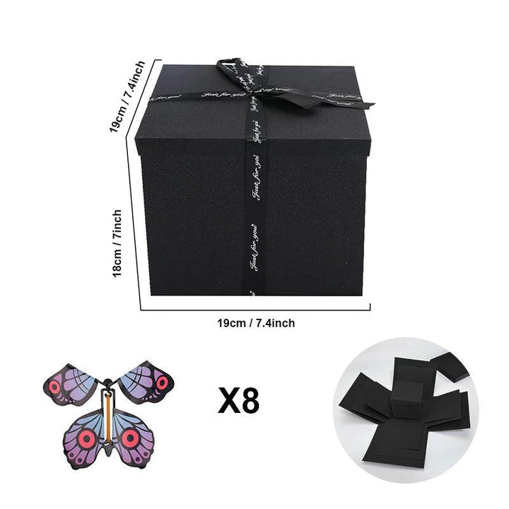 Openende verrassingsdoos met dansende vlinders. Het perfecte persoonlijke cadeau voor elke gelegenheid.