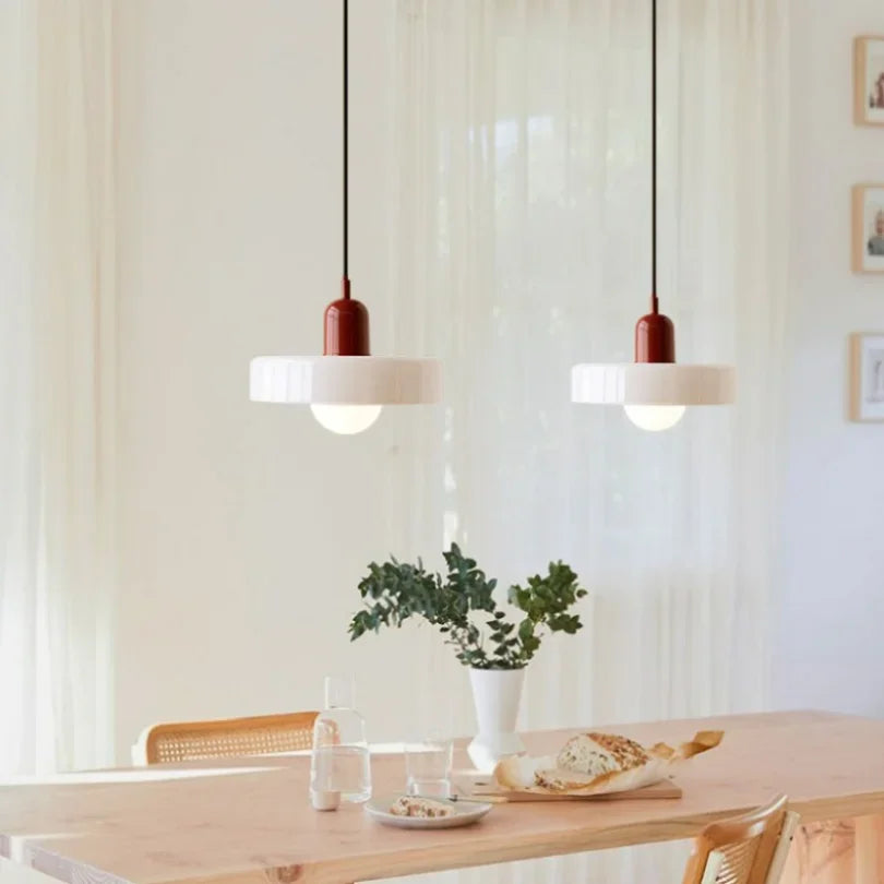 CelestiGlass hanglamp, elegant design glas voor tijdloze woonkamer verlichting.