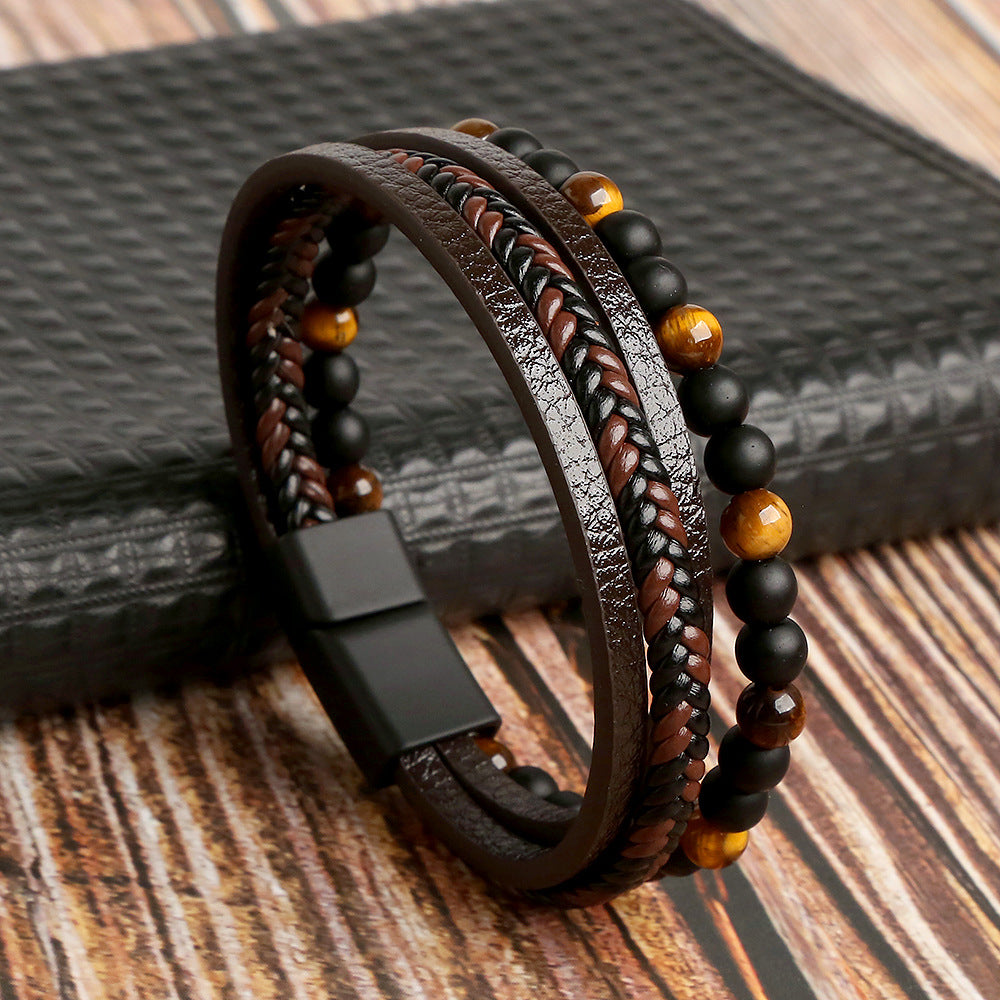Chique leren heren armbandenset 'Armand'. Stijlvolle bruine en zwarte polsbanden voor de moderne man, perfect als cadeau.