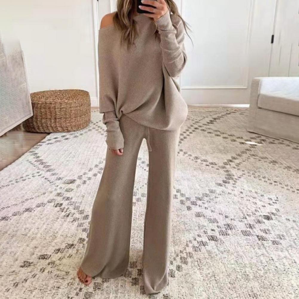 Trendy grijs oversized dames huispak, comfortabele set perfect als loungewear of casual joggingpak voor vrouwen.