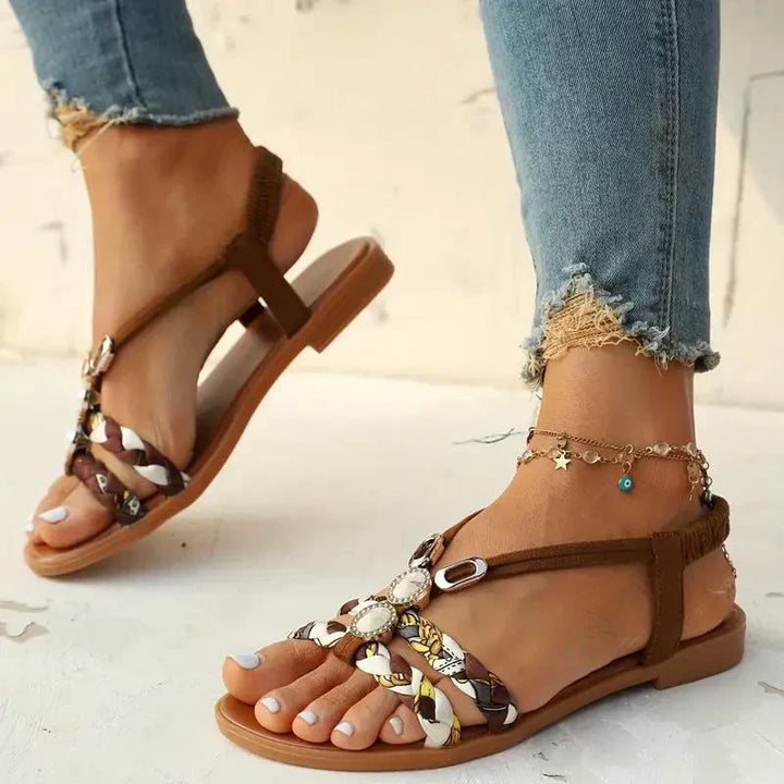 Elegante boho dames strand sandalen met kralen, perfect voor zomerse dagen en vrouwen mode.