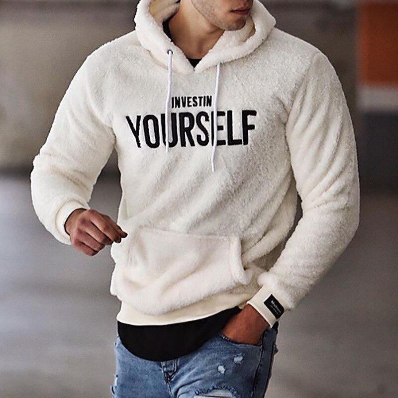 Witte heren hoodie, een frisse en stijlvolle pullover voor dagelijks comfort en casual outfits.