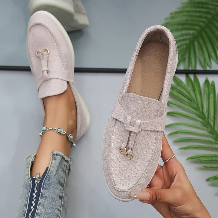 Lichte zomerschoenen: comfortabele dames loafers, ideaal voor casual en elegante outfits.
