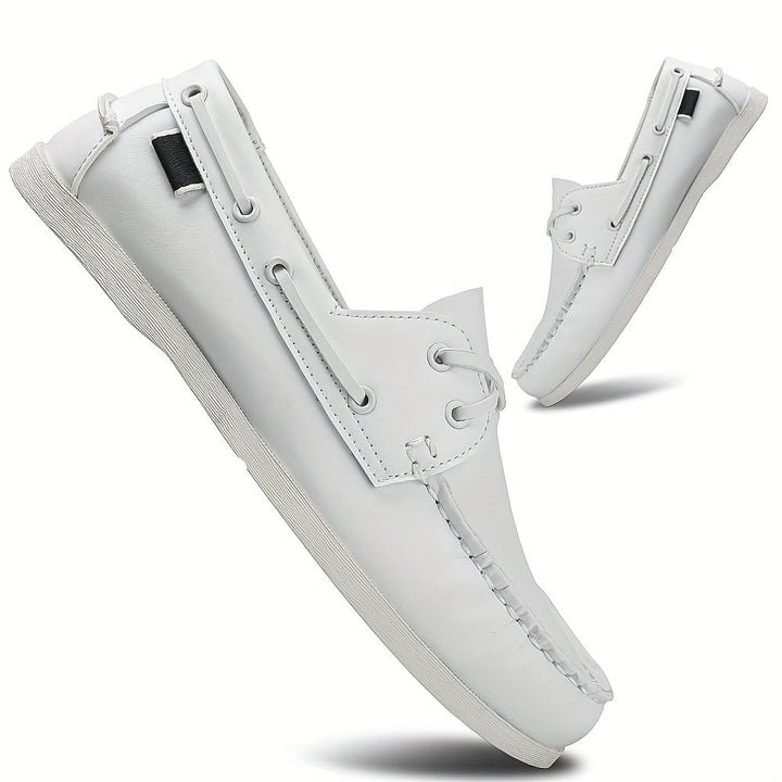 Comfortabele heren bootschoenen 'Thijs' met ruime pasvorm, ideaal voor lente/zomer.