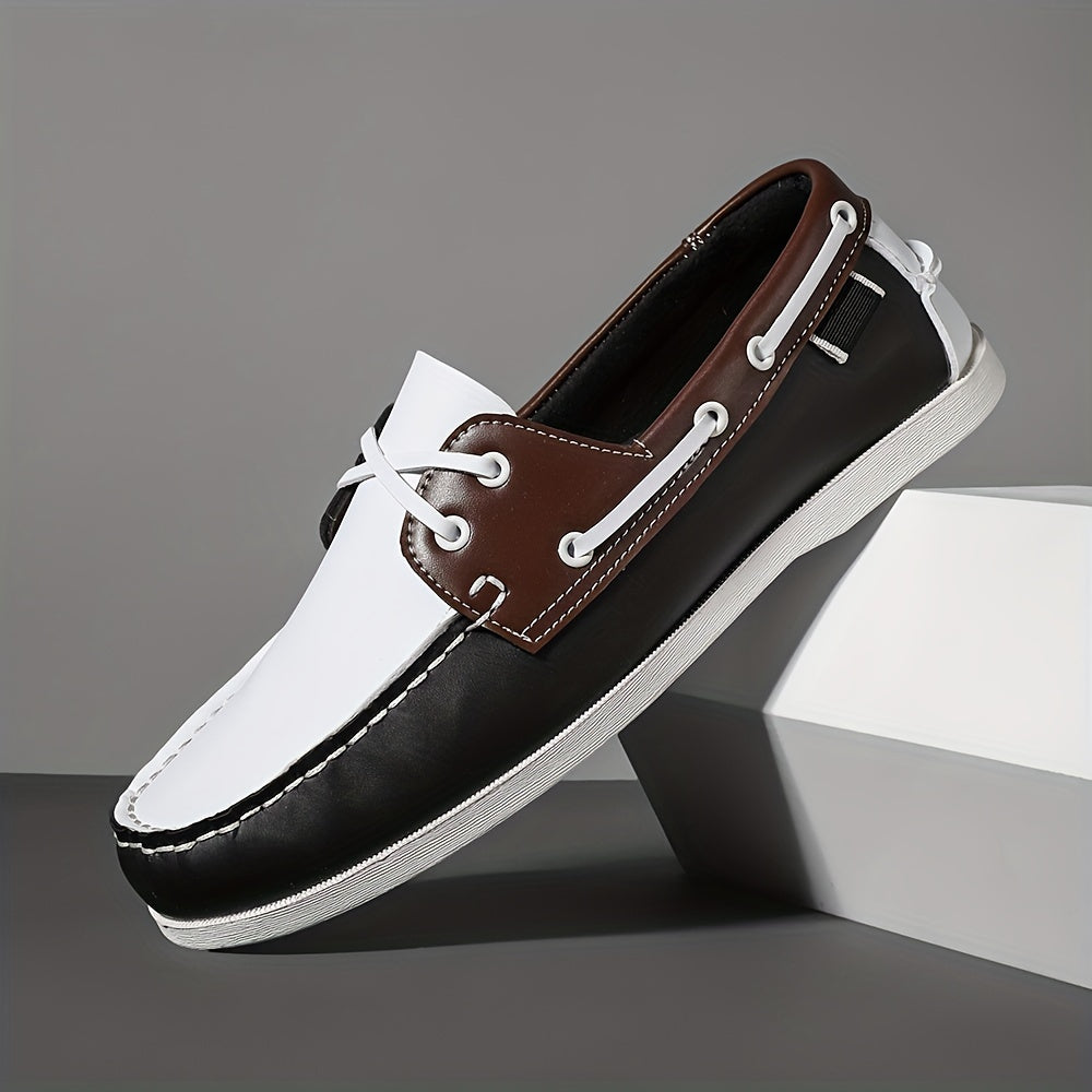 Traditionele heren bootschoenen 'Thijs' met moderne grip en instapgemak, ideaal voor zomer.