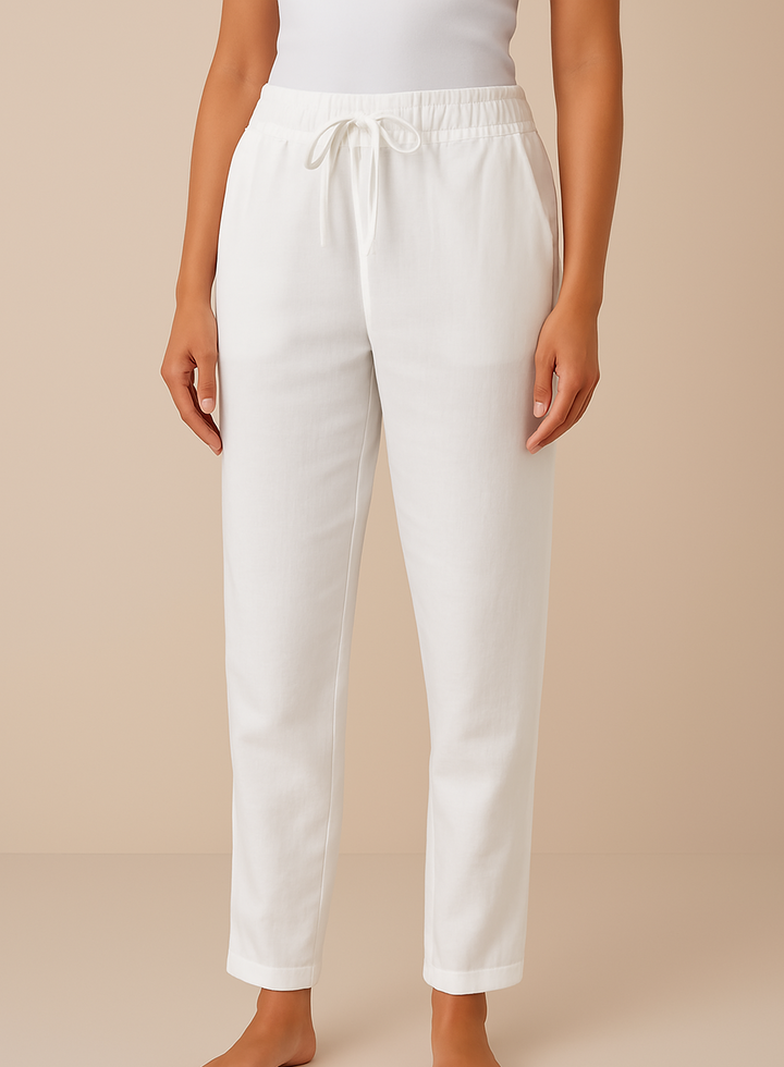 Comfortabele Hoymans dames linnenblend broek. Stijlvolle zomerbroek met regular fit, perfect voor casual elegantie.