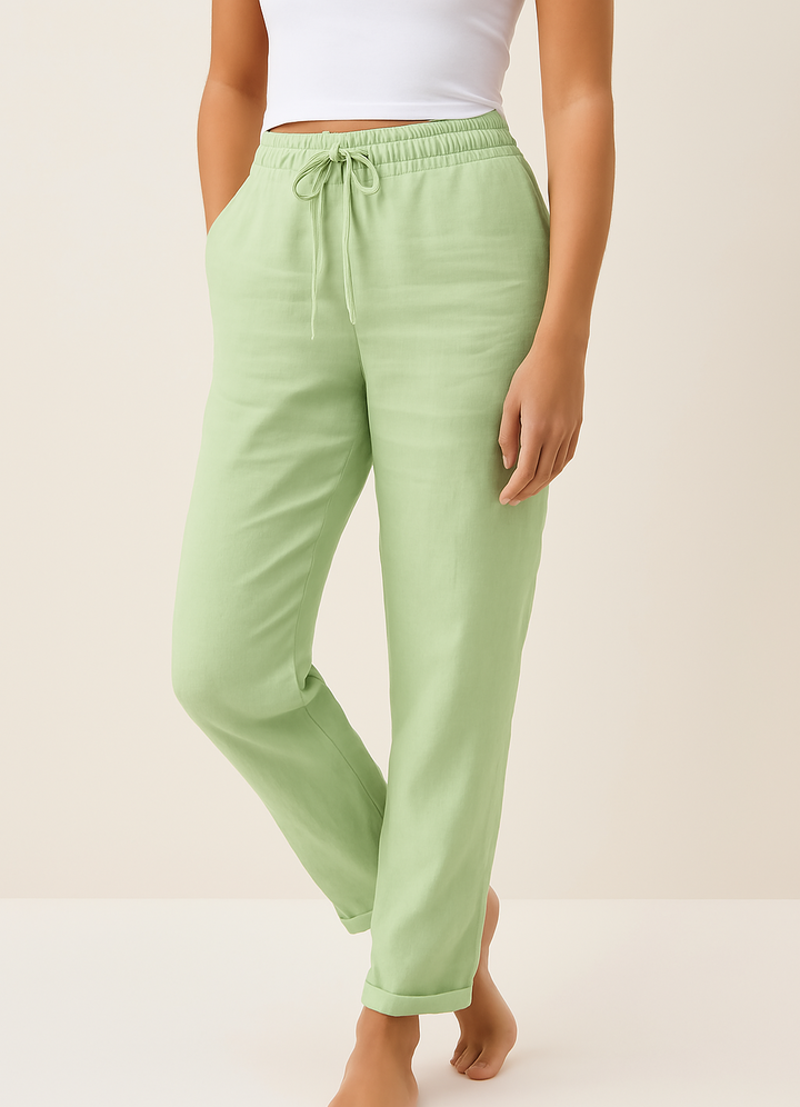 Zomerse Hoymans linnenblend damesbroek, comfortabel en elegant. Een must-have regular fit broek voor de modebewuste vrouw.