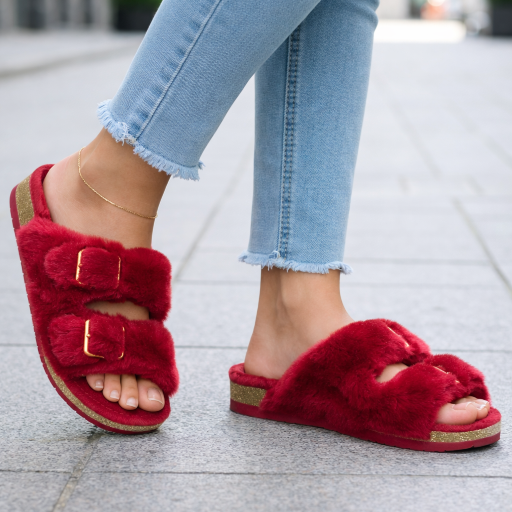 Lichtgewicht en comfortabele dames slippers, open teen, ideaal voor lente en zomer.