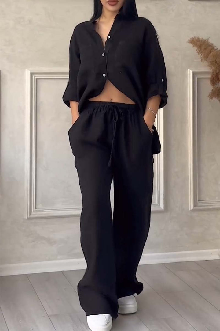 Alina tweedelige linnen dames zomerset, comfortabel en luchtig, een must-have voor elke zomergarderobe.