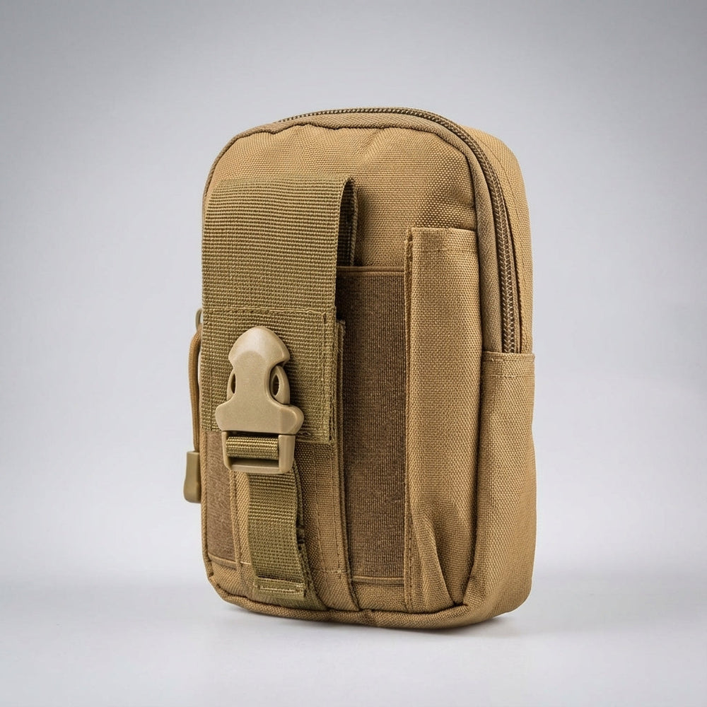 Unisex tactisch Molle etui van CarryCore; veilige organisatie voor je buitensport gear.