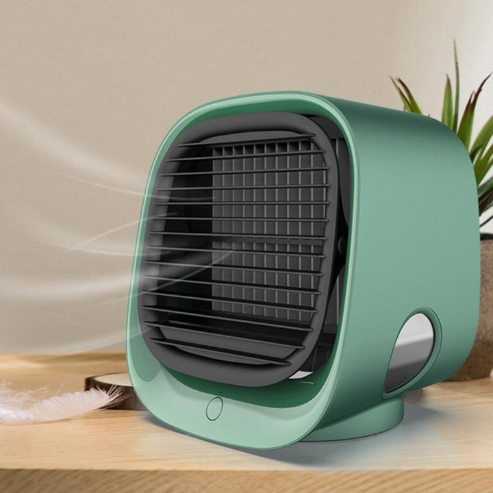 Compacte 2-in-1 luchtkoeler en bevochtiger voor thuis, biedt stille koeling en comfort in de zomer.