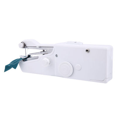 Efficiënte FabriFix reparatieset, een compacte handnaaimachine voor alle kleding- en textielreparaties.