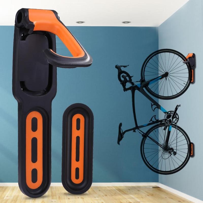 Handige fietsophanghaak voor wandmontage; compact design perfect voor smalle ruimtes in huis of garage.