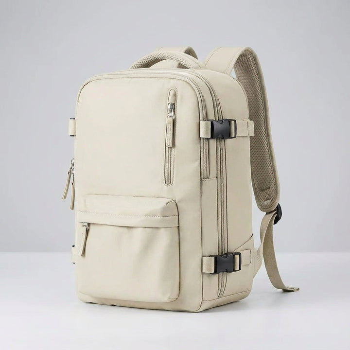 Slim ontworpen FlightTrek reisrugzak met veel georganiseerde vakken voor handbagage.