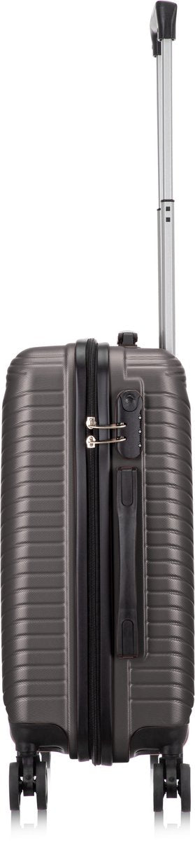Stevige compacte koffer, cabin size, met 360 graden wielen voor moeiteloos transport op reis.