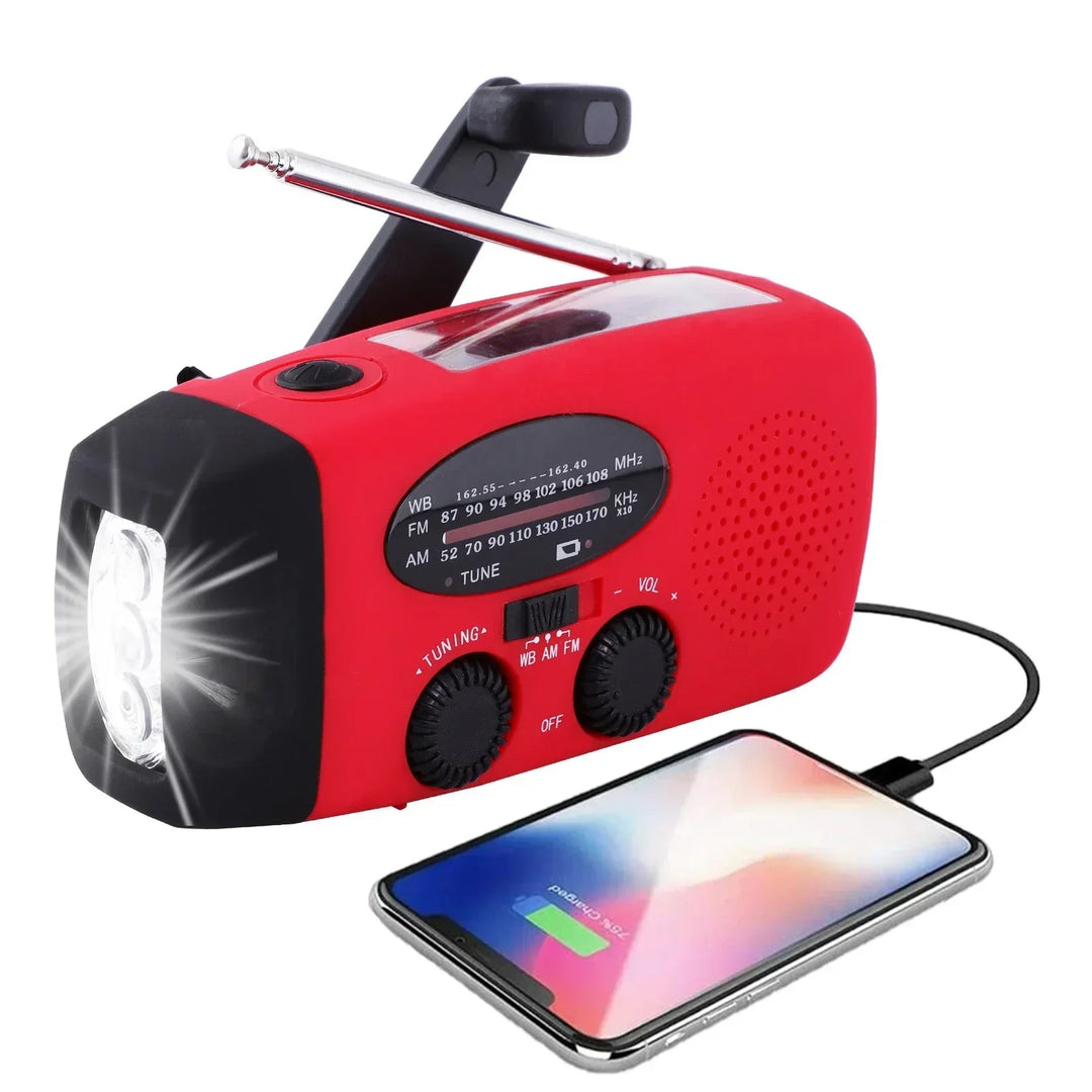Compacte Noodradio PowerSafe Mini met ingebouwde zaklamp en powerbank, ideaal voor survival en kamperen.