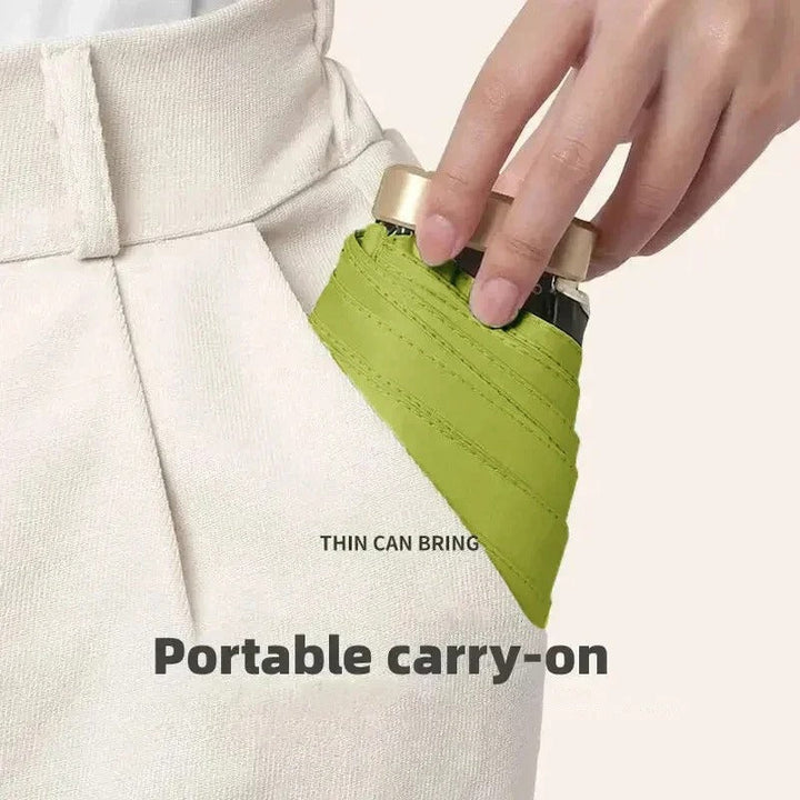 Paraplu voor zon & regen, compact en licht. Gemakkelijk mee te nemen voor weerbescherming.