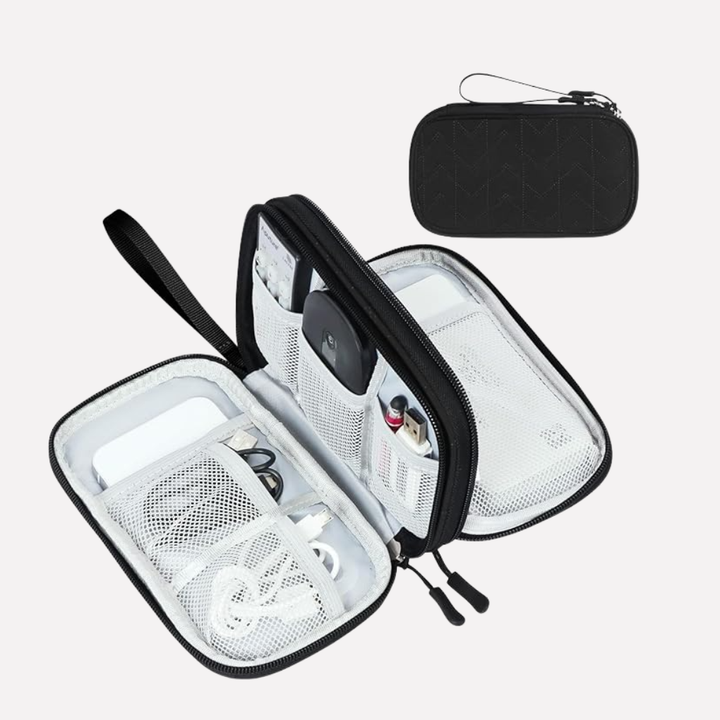 Netjes opbergen van kabels en accessoires met deze compacte, dubbellaagse reis organizer.