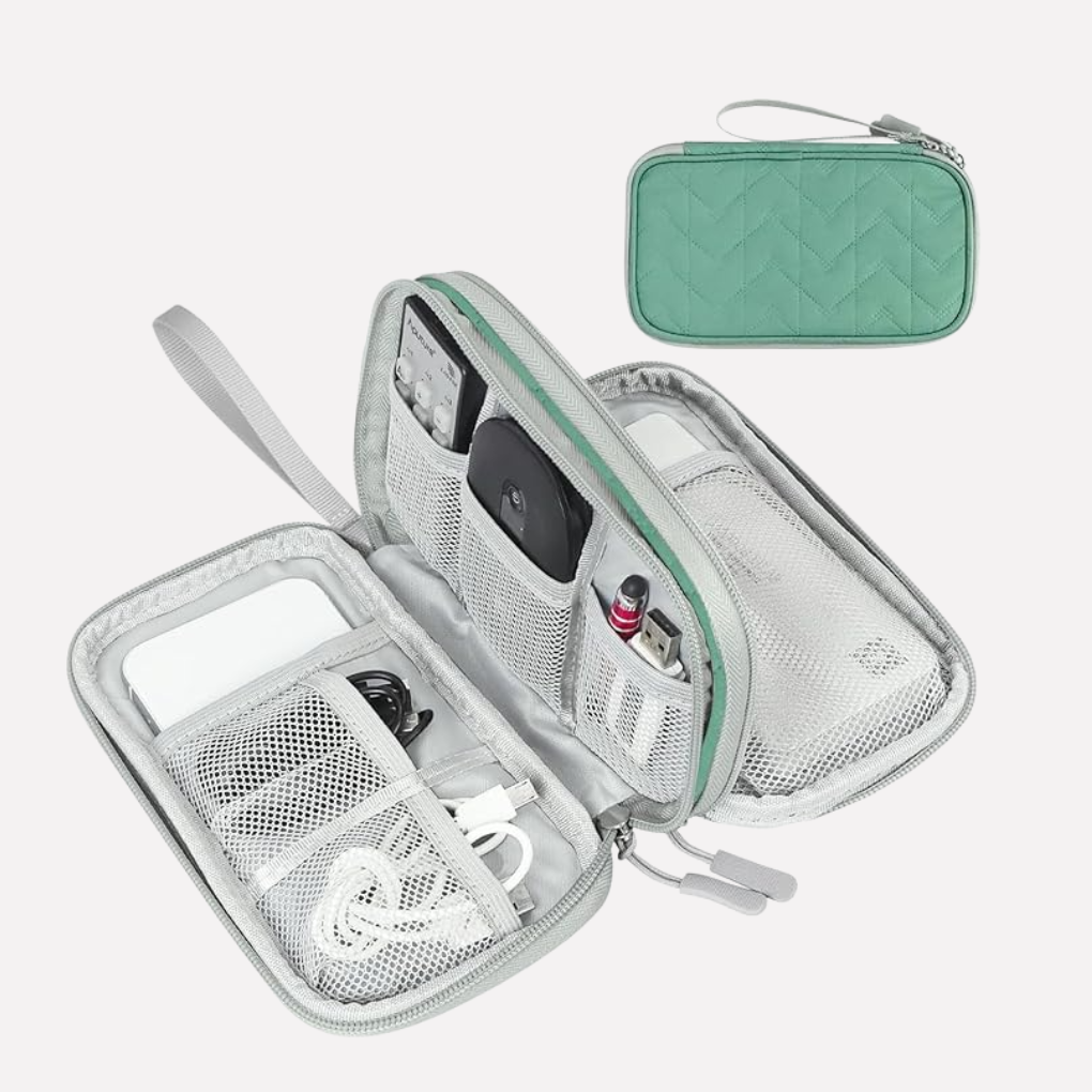 Georganiseerde kabel organizer voor vakanties, houdt je tech accessoires netjes en bereikbaar.