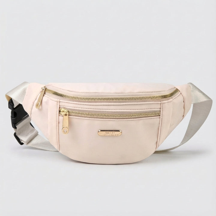Duurzame nylon heuptas LightPouch, bestand tegen alle weersomstandigheden, essentieel voor reizigers en outdoorliefhebbers.
