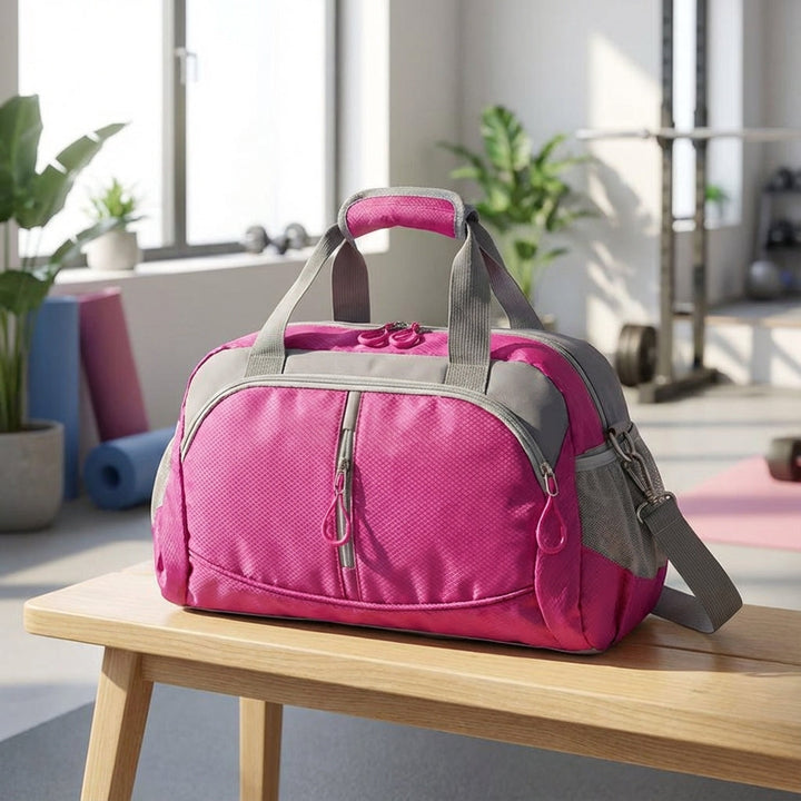 Compacte waterbestendige sporttas, ideaal als gymtas of weekendtas. Ruime duffeltas voor sport en reizen.