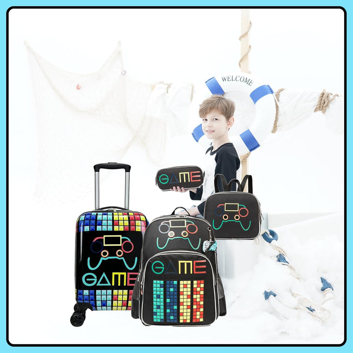 Levendige kleuren en herkenbaar Game Day design op de complete kinderbagageset.
