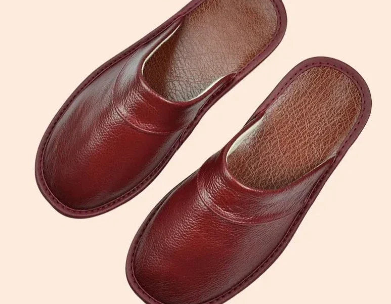 Paarse heren pantoffels, luxe gevoel bij elke stap.