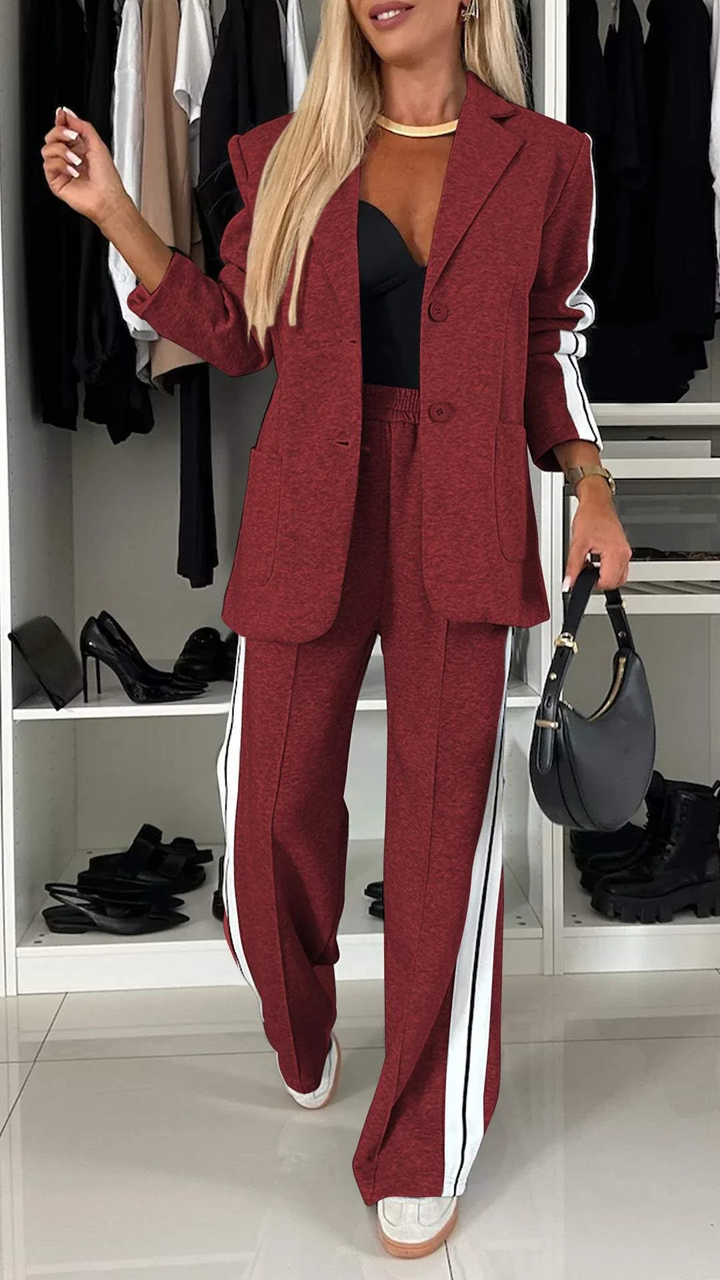 Damesmode outfit: 2-delige set met een elegante blazer en een comfortabele broek voor veelzijdigheid.