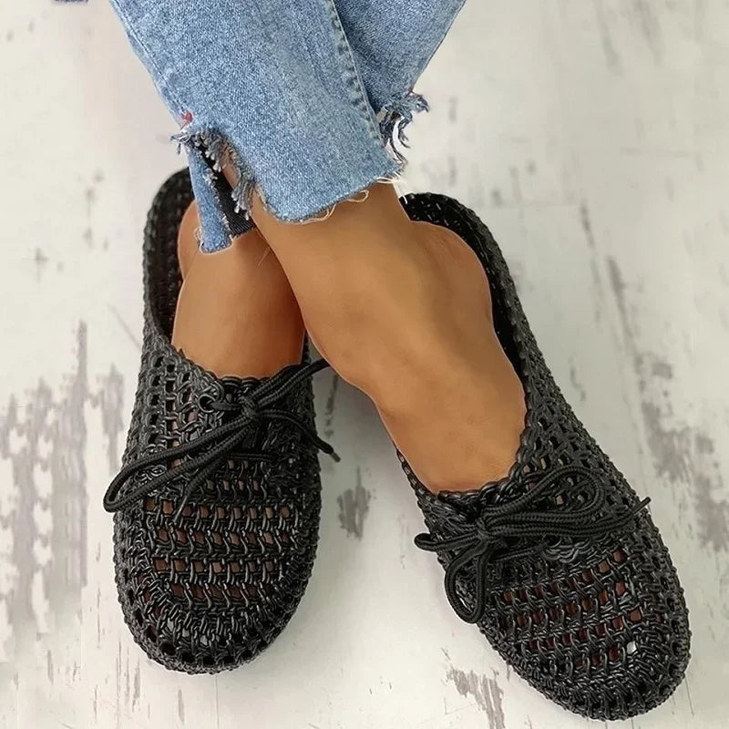 Comfortabele dames slip-on loafers met open teen, ideaal voor strand en zomerse wandelingen.