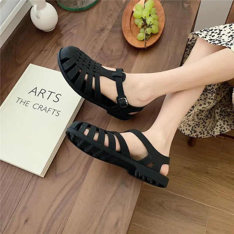Elegante dames sandalen met plateauzool, comfort en trendy Koreaanse flair.