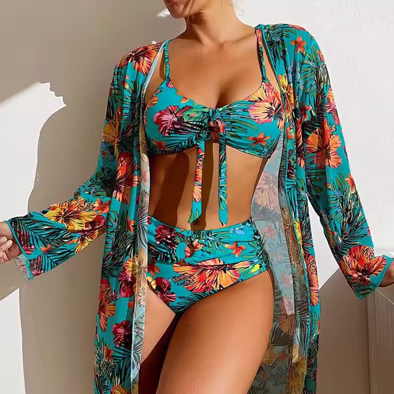 Dames Amira bikiniset hoge taille met stijlvolle cover-up, perfect voor strand en zwemkleding.