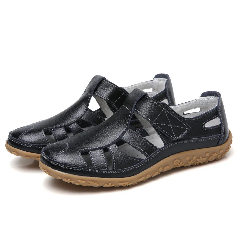 Elegante anti-slip sandalen voor dames met een orthopedisch gevormd voetbed.