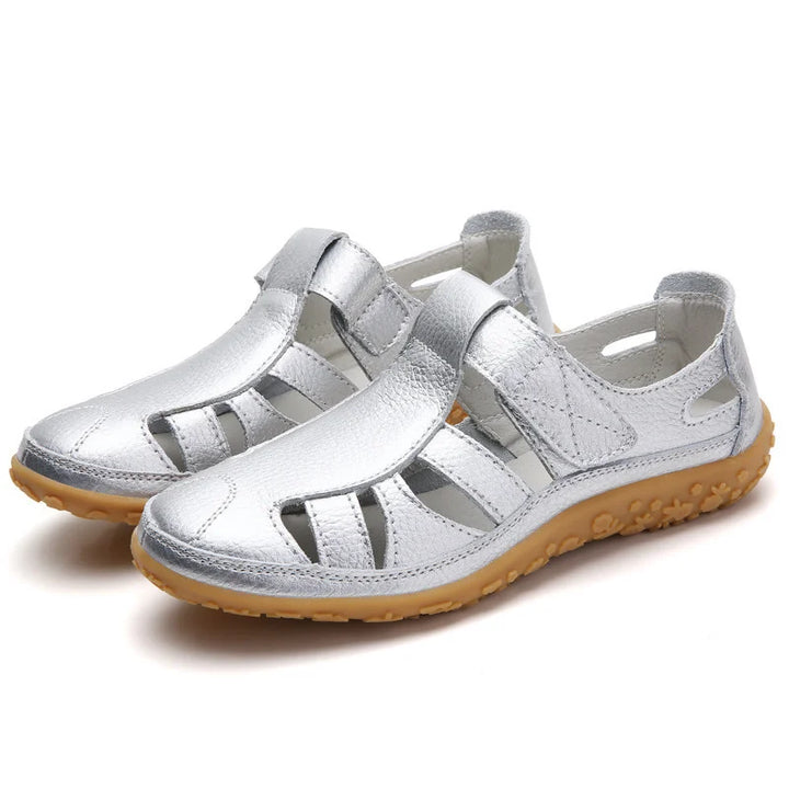 Zwarte anti-slip dames sandalen, perfect voor dagelijks comfort en zomerse elegantie.