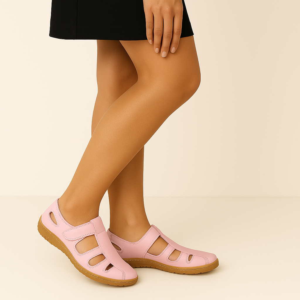 Orthopedische dames sandalen met anti-slip eigenschappen en comfortabel voetbed.